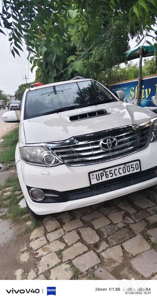 Toyota Fortuner Sportivo 2015