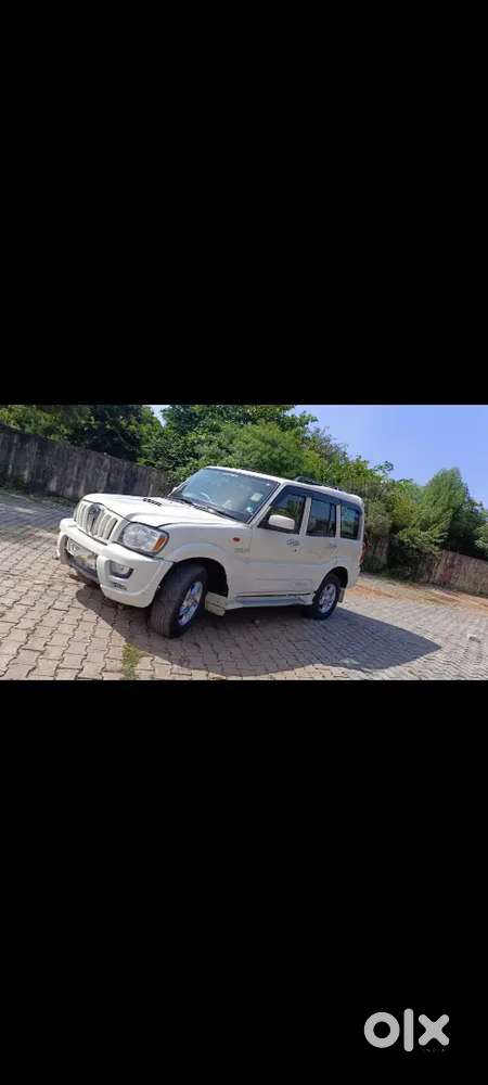 Mahindra Scorpio Classic 2010 Diesel 90000 Km Driven