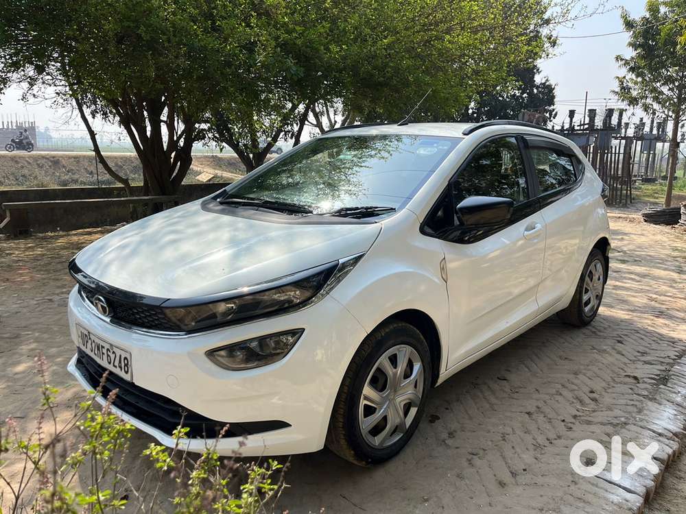 Tata Altroz Petrol 2021