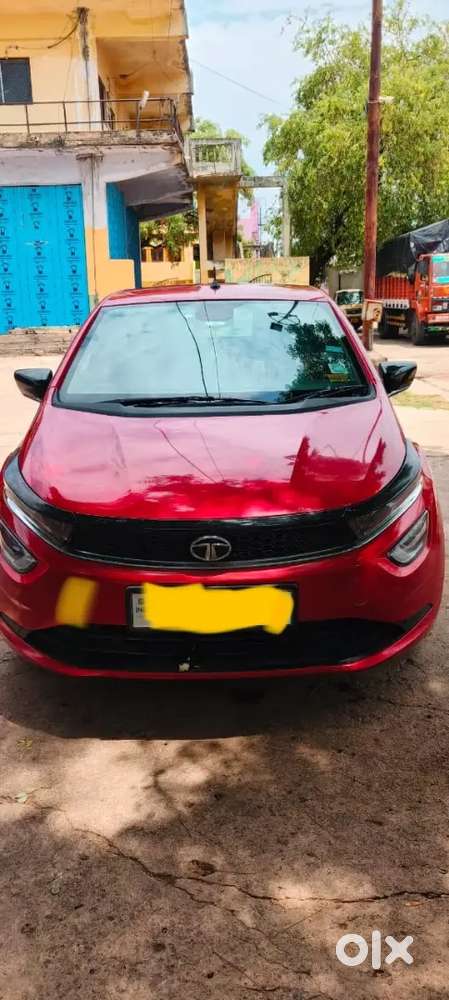 Tata Altroz Xz