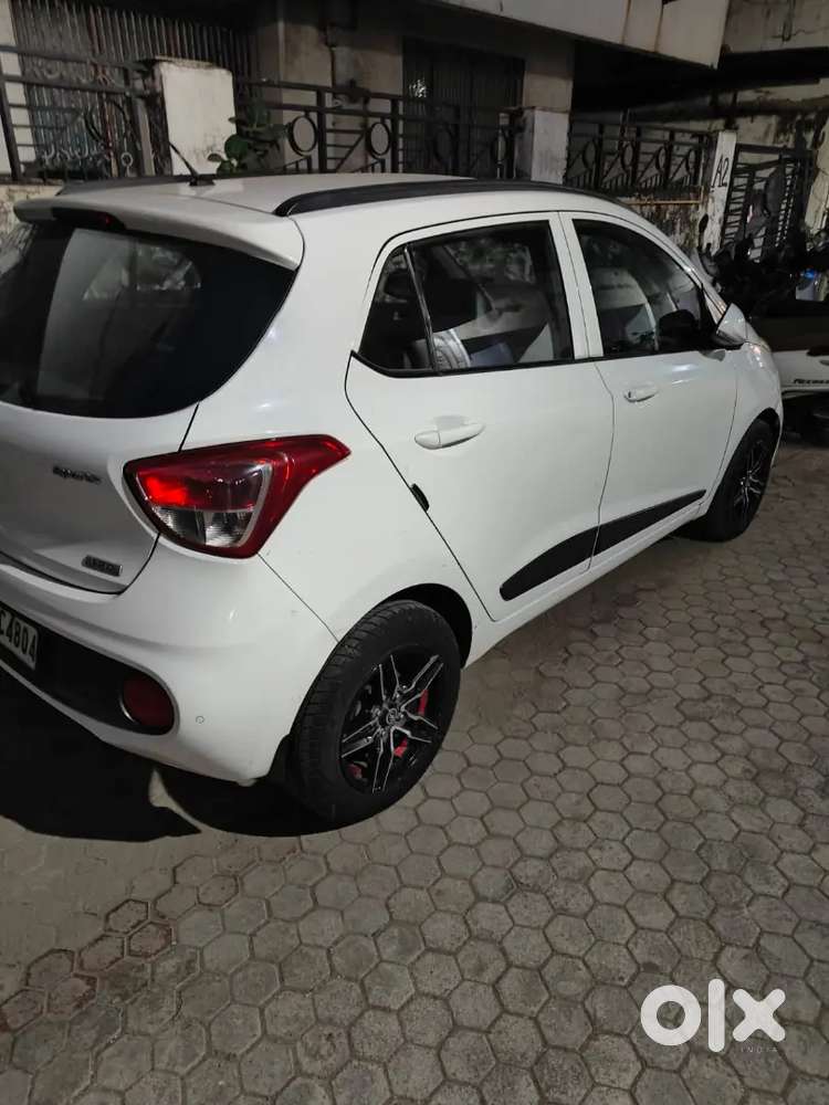 I Want To Sell My Hyundai Grand I10 Diesel Sportz Model