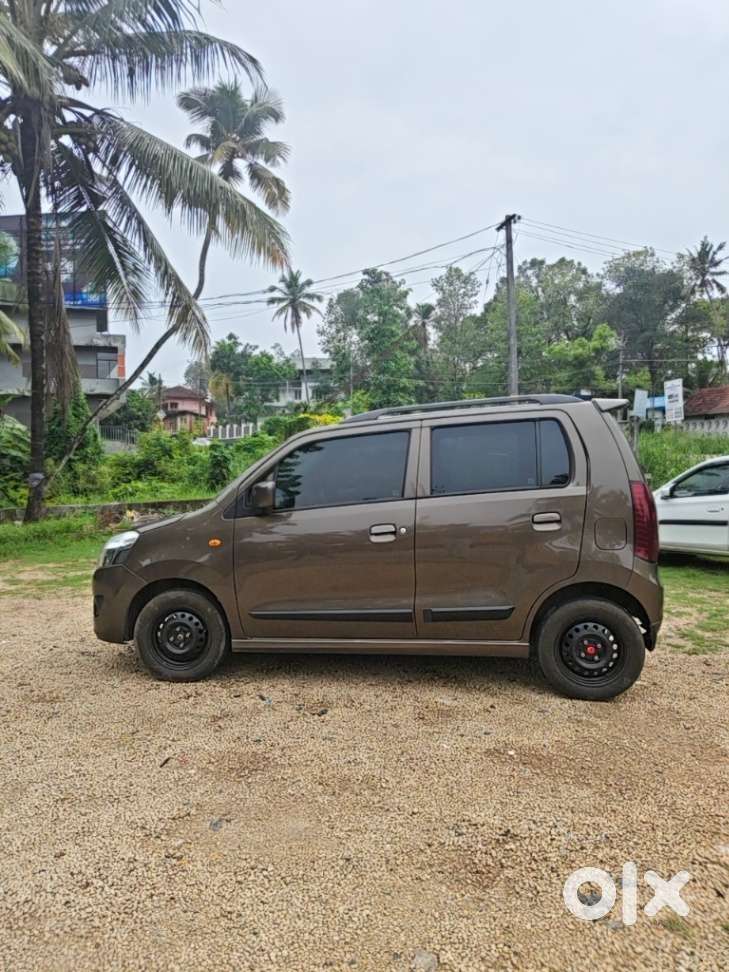 Maruti Suzuki Wagon R Vxi Amt Opt 1.2, 2017, Petrol