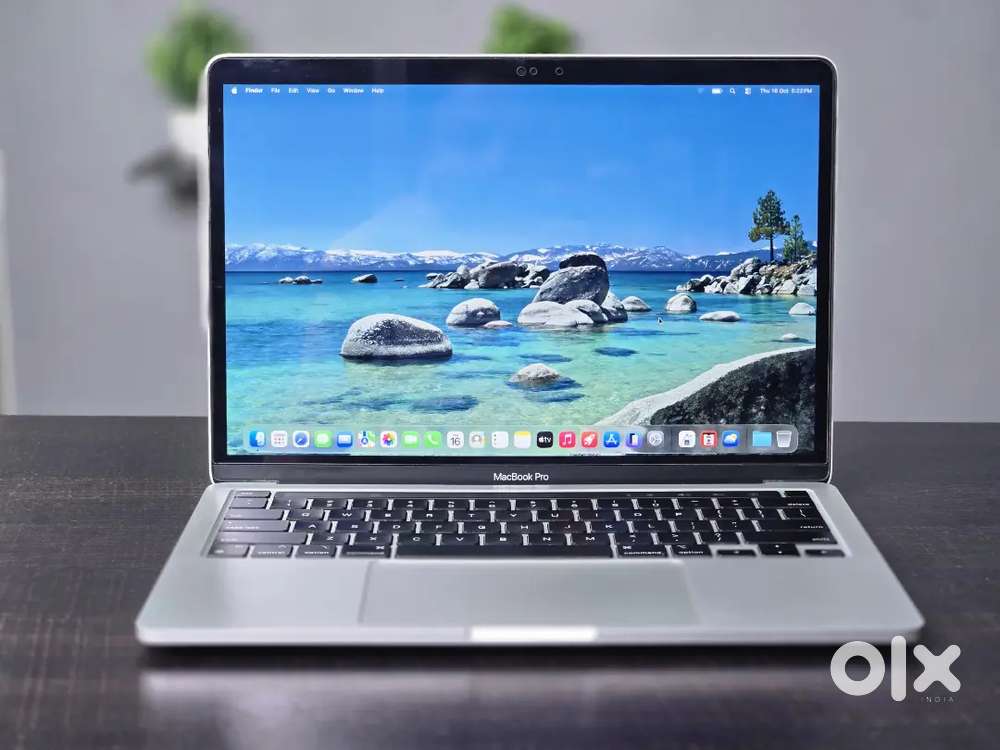Macbook Pro M1 8gb 500gb 13 inch Silver Edition  With Warranty.