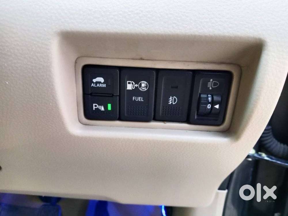 Maruti Suzuki Ertiga Vxi (o) Cng, 2017, Cng & Hybrids