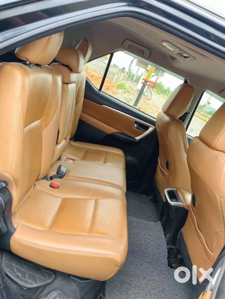 Toyota Fortuner 4x2 At, 2023, Diesel