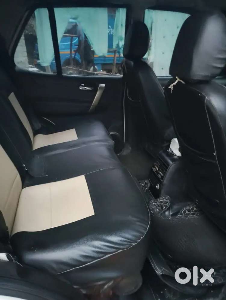 Tata Safari Storme 2015 Diesel Manual Second Owner