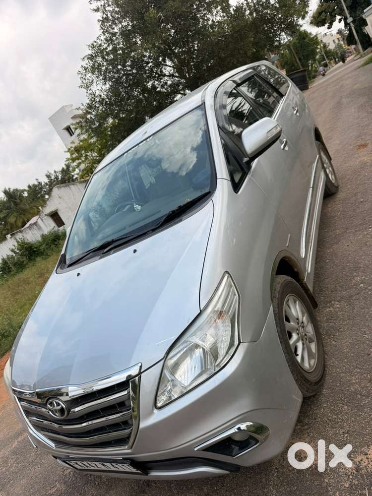 Toyota Innova Diesel 122000 Km Driven