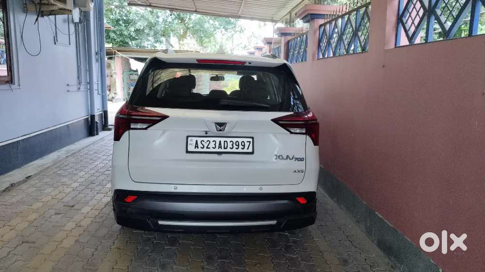 Mahindra Xuv700 Ax 5 Petrol Mt 2022