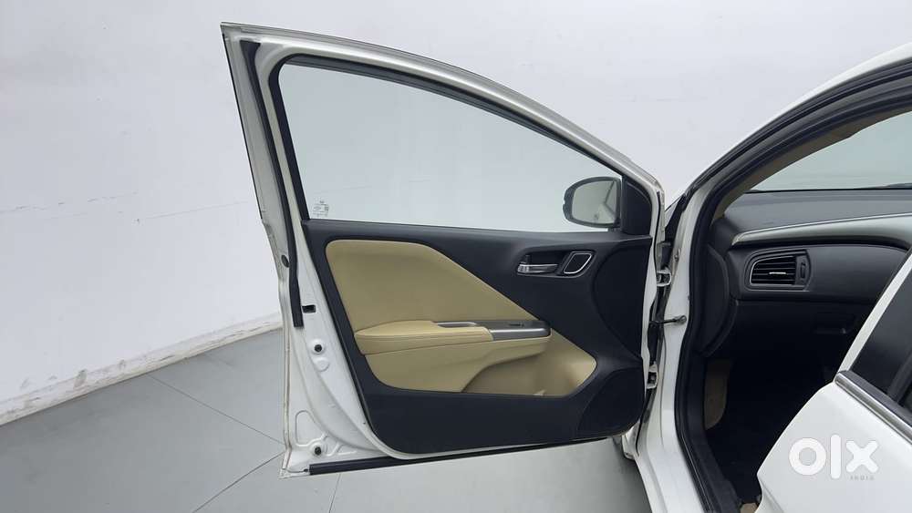 Honda City 1.5 Zx Cvt I-vtec, 2017, Petrol