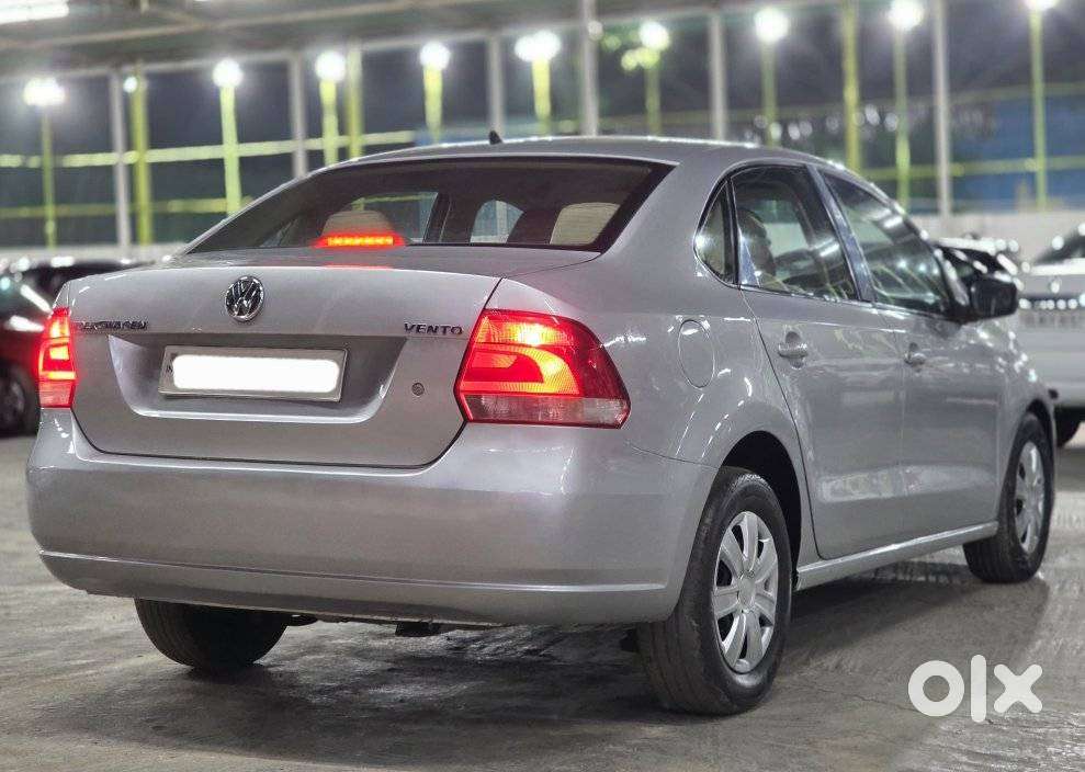 Volkswagen Vento, 2011, Petrol