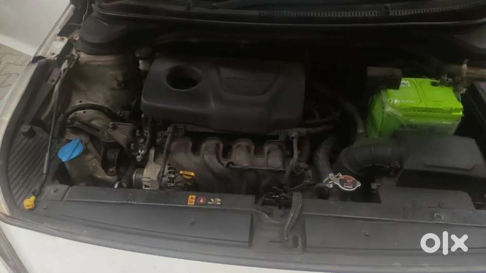 Hyundai Verna Fluidic 1.6 Vtvt Sx, 2019, Petrol