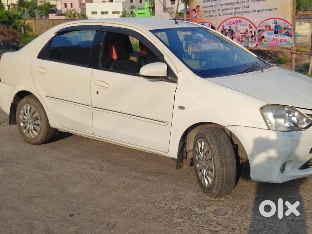 Toyota Etios Xclusive 2014