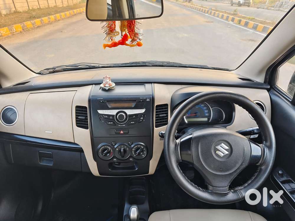 Maruti Suzuki Wagon R Vxi Amt1.2, 2017, Petrol