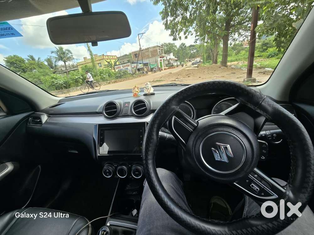 Maruti Suzuki Swift Petrol Manual 2023
