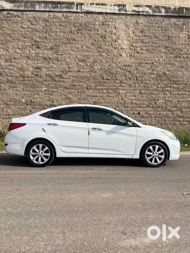 Hyundai Verna 2011-2014 Sx Crdi At, 2012, Diesel