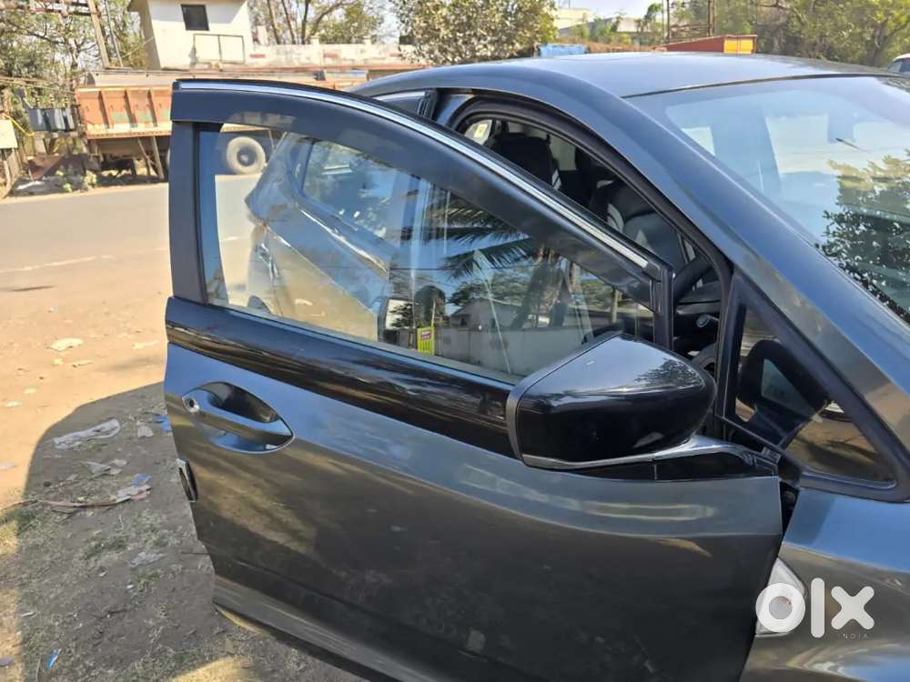 Tata Altroz 2024 Cng & Hybrids 40000 Km Driven