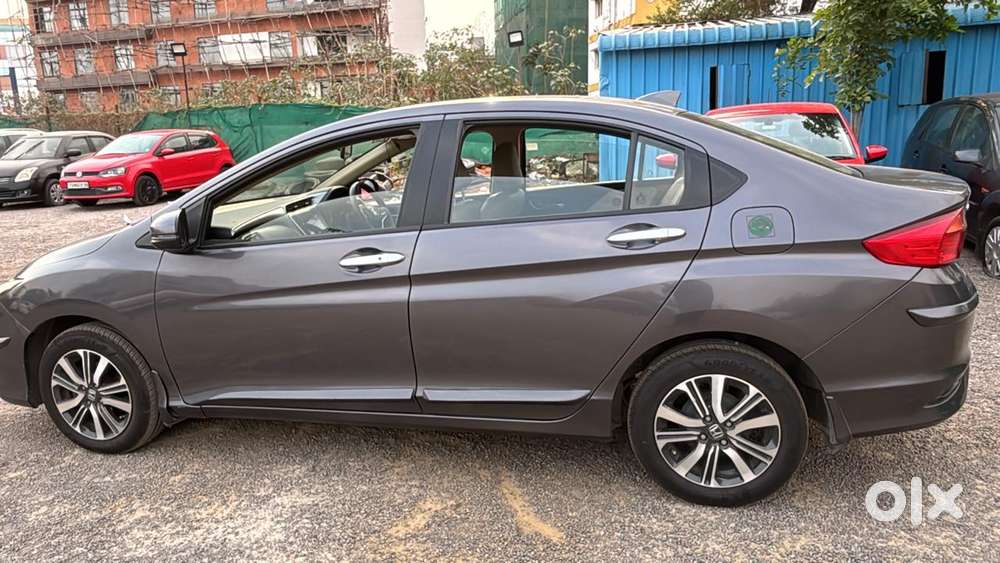 Honda City I-vtec V, 2017, Petrol