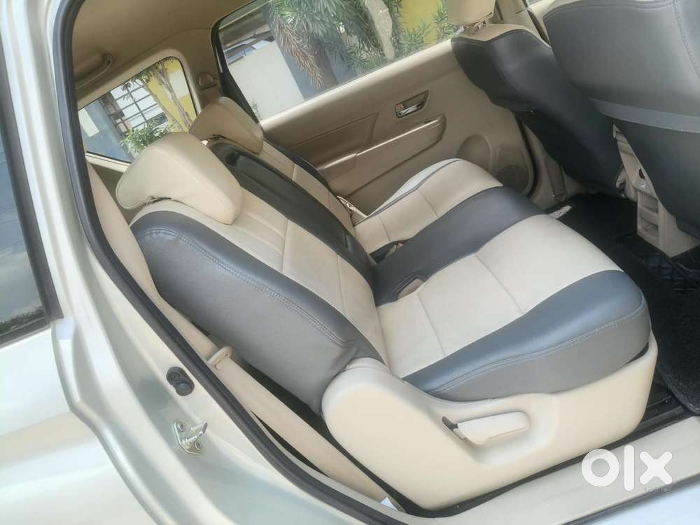 Maruti Suzuki Ertiga 1.5 Zxi Shvs, 2022, Petrol