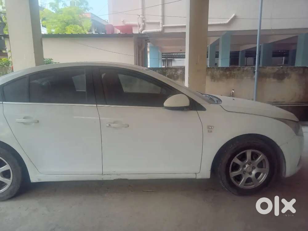 Chevrolet Cruze 2017 Petrol 80 Km Driven