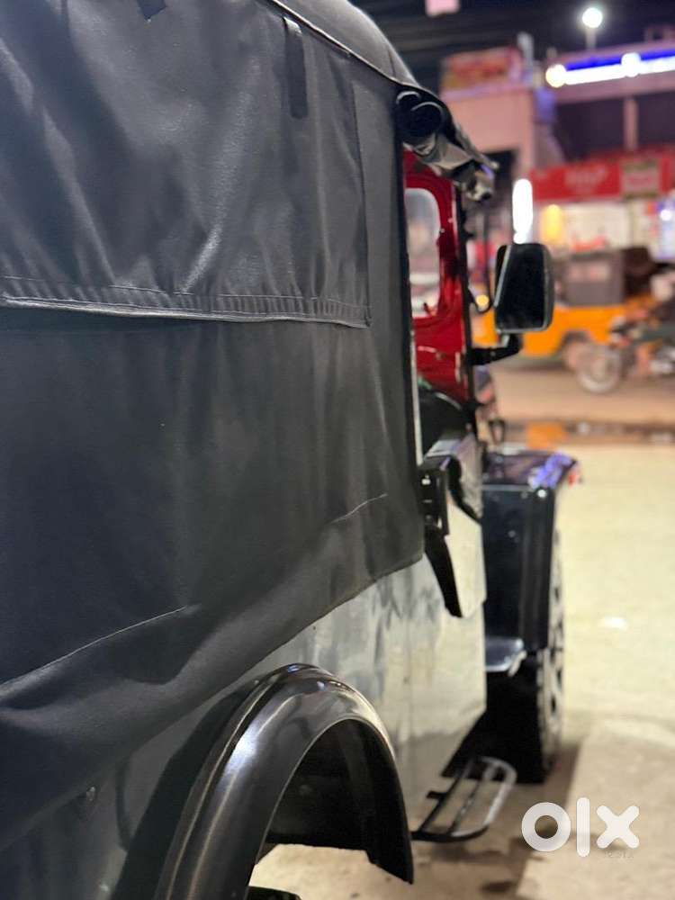 Major Jeep Mahindra 225000