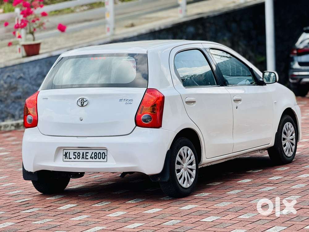 Toyota Etios Liva