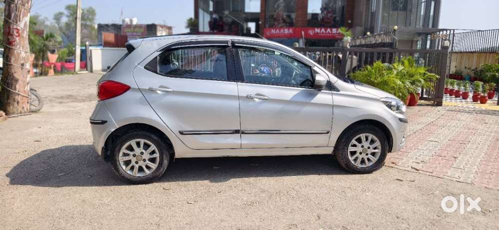 Tata Tiago 1.2 Revotron Xz (o), 2018, Petrol