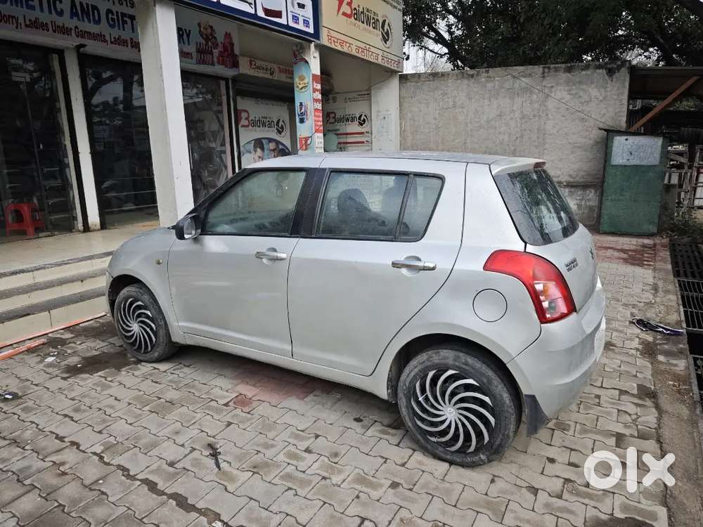 Maruti Suzuki Swift 2008 Diesel 99000 Km Driven