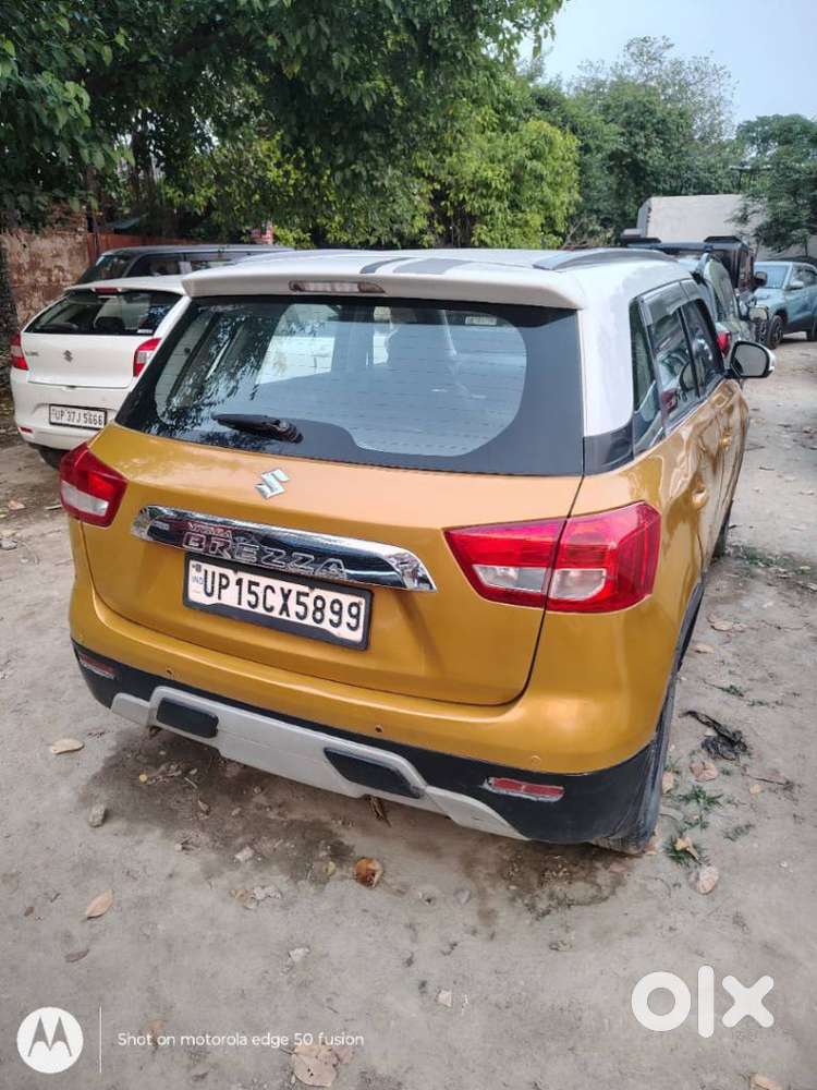 Maruti Suzuki Brezza Zdi+ Dual Tone, 2019, Diesel