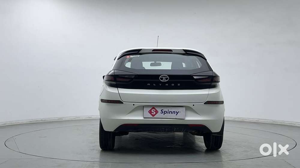 Tata Altroz 1.2 Xm Plus, 2022, Petrol