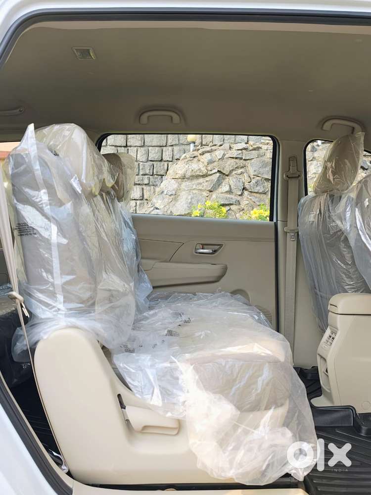 Toyota Rumion V At, 2025, Petrol