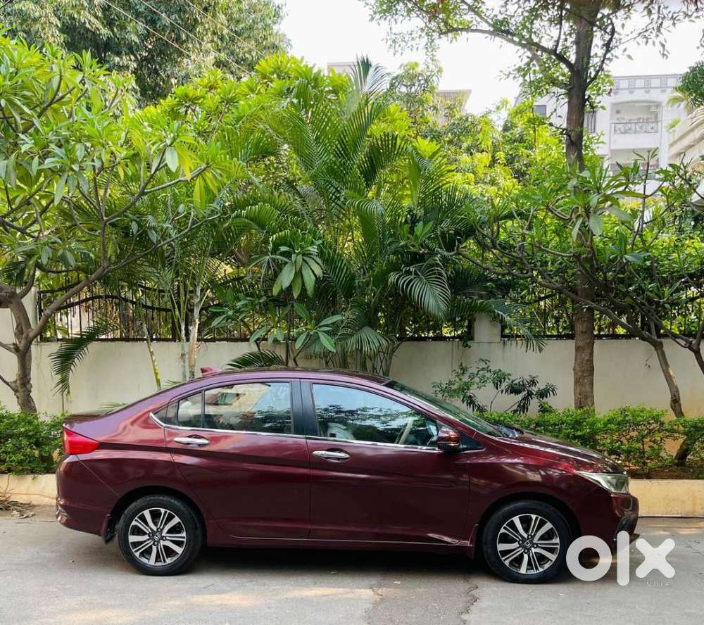 Honda City I-vtec V, 2018, Petrol