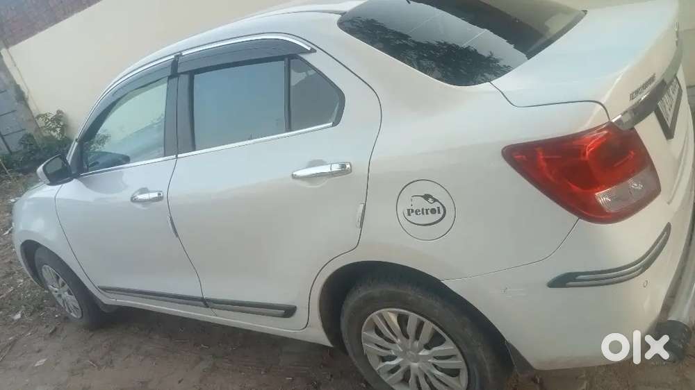 Maruti Suzuki Swift Dzire 2022 Petrol 95000 Km Driven