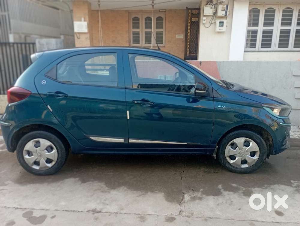 Tata Xenon Xt, 2023, Electric