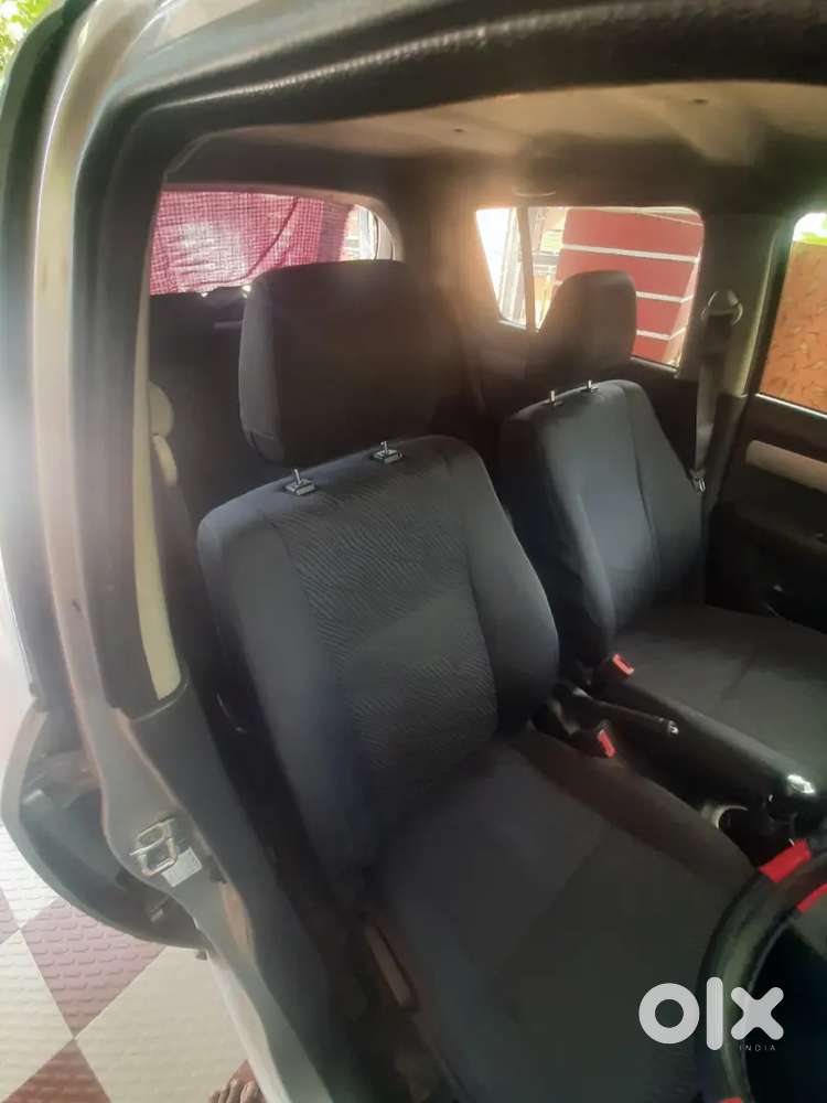 Maruti Suzuki Swift Vx 2011