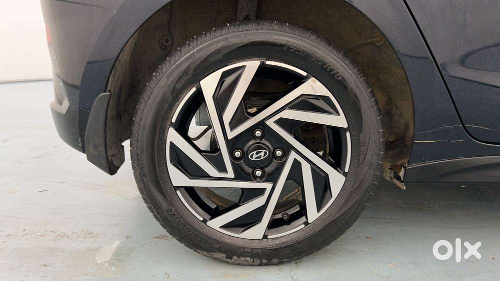 Hyundai New I20 1.2 Asta (o) Mt, 2024, Petrol