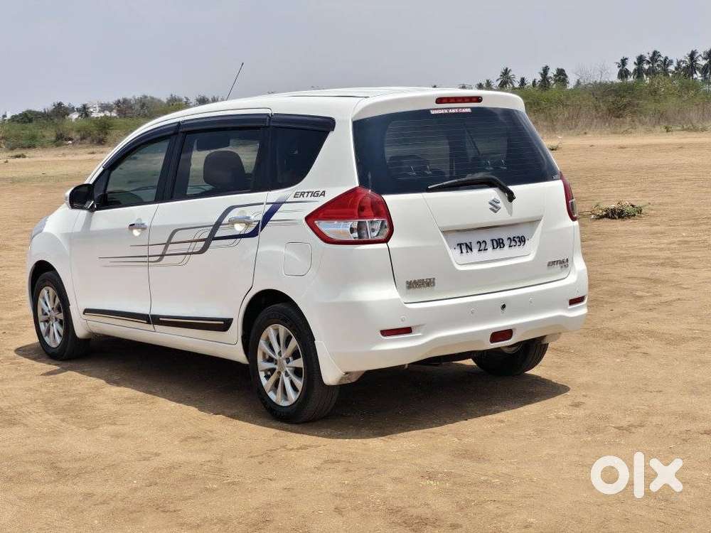Maruti Suzuki Ertiga Zxi Plus , 2015, Petrol