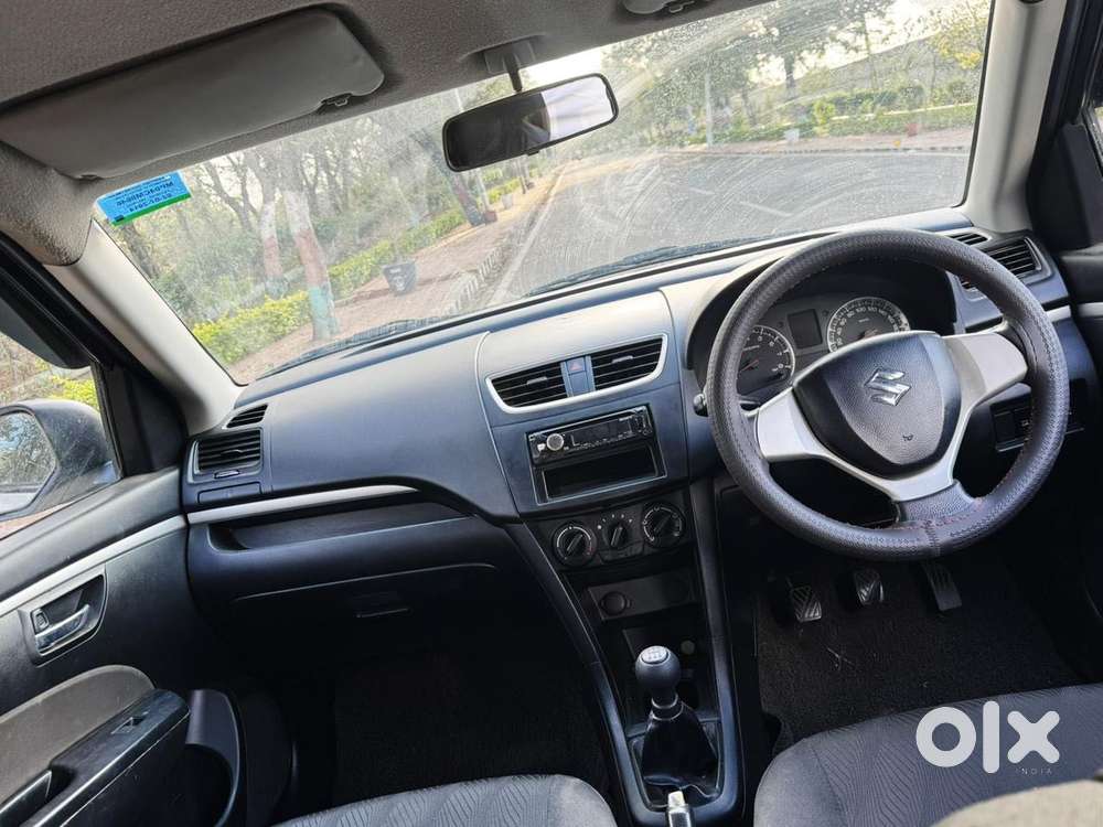 Maruti Suzuki Swift 1.2 Vxi (o), 2014, Petrol
