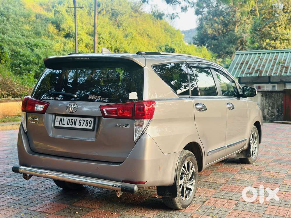 Toyota Innova Crysta 2.4 V 8 Str, 2021, Diesel