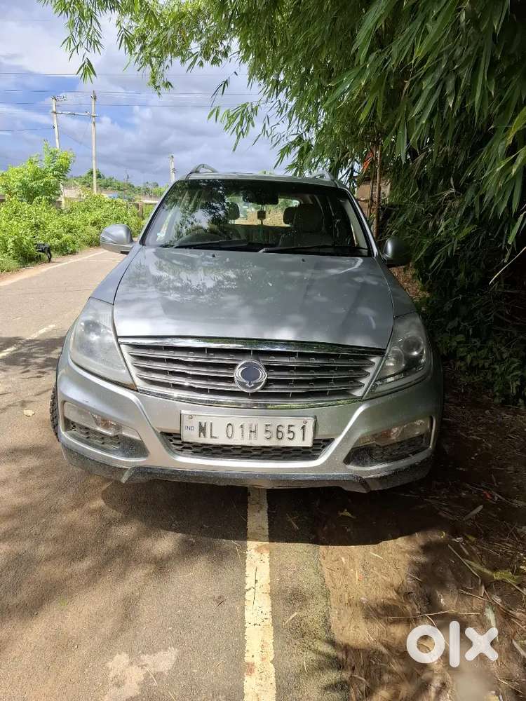 Mahindra Rexton Diesel 2014