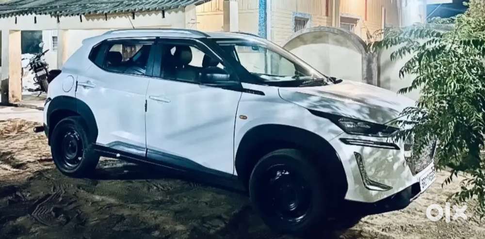 Nissan Magnite 2022 Petrol 52000 Km Driven