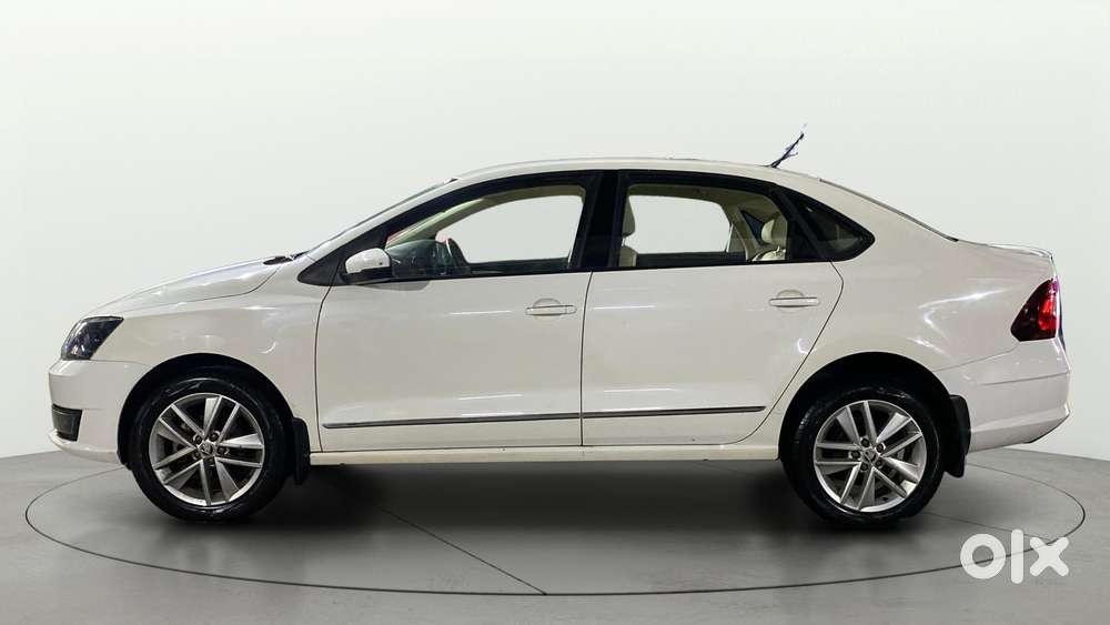 Skoda Rapid 1.6 Mpi At Style, 2019, Petrol