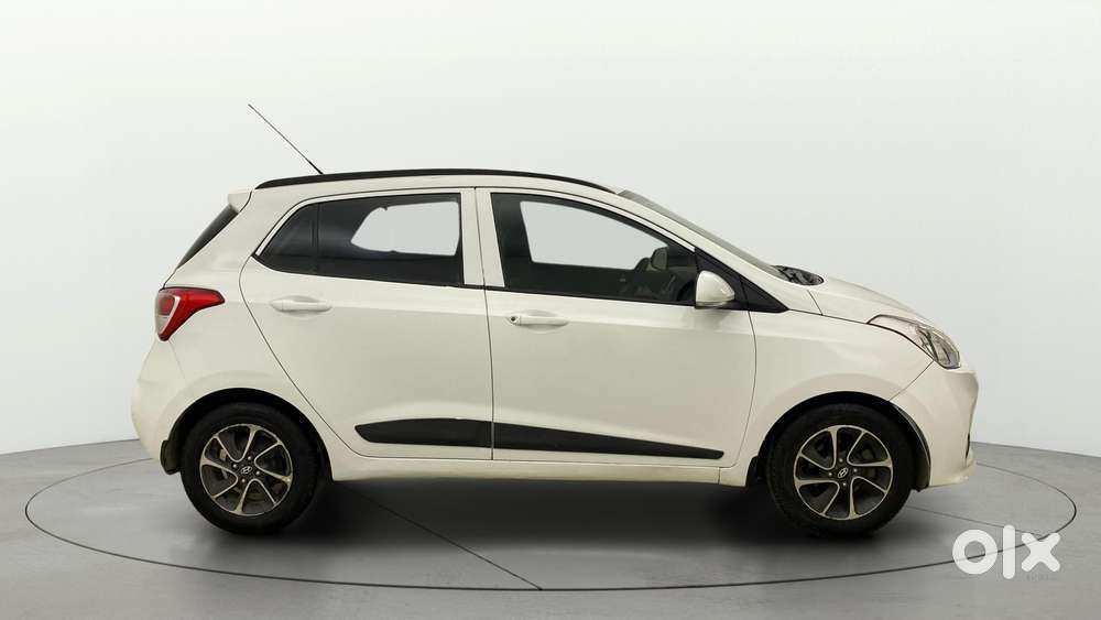 Hyundai Grand I10 2013-2016 At Sportz, 2017, Petrol
