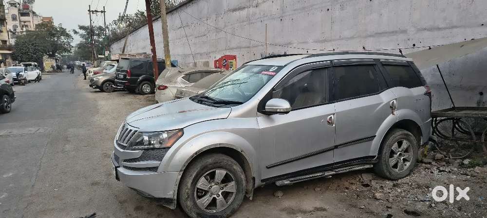 Mahindra Xuv500 2013 Diesel 85000 Km Driven