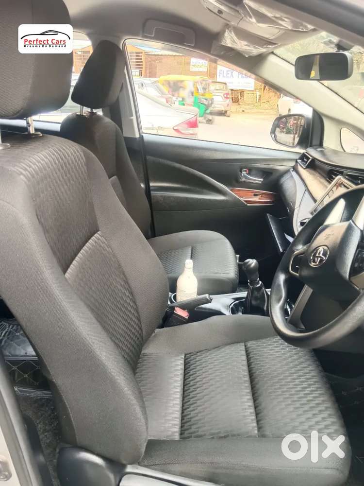 Toyota Innova Crysta [2020-ongoing] 2.7 Gx Mt 7 Str, 2019, Petrol