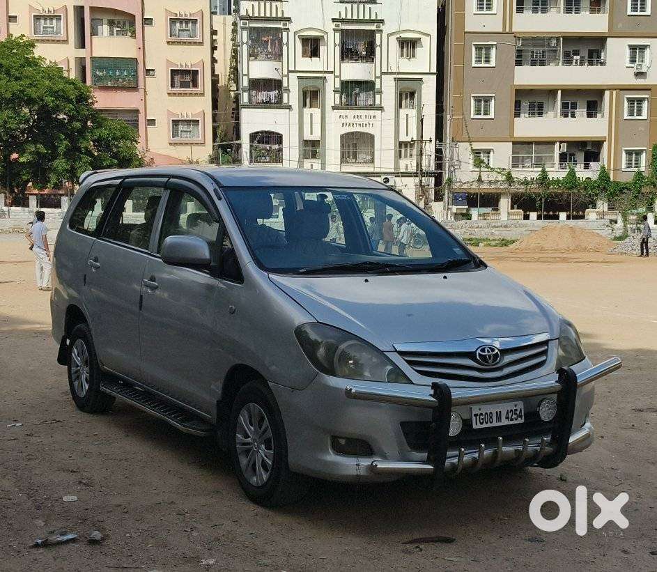 Toyota Innova 2.5 G (diesel) 7 Seater, 2009, Diesel