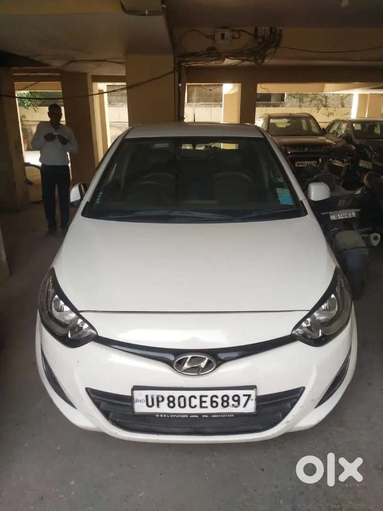 Hyundai I20 Magna Petrol 2012