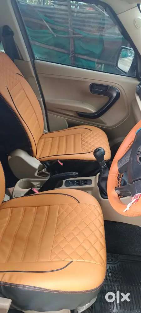 Mahindra Tuv 300 2019