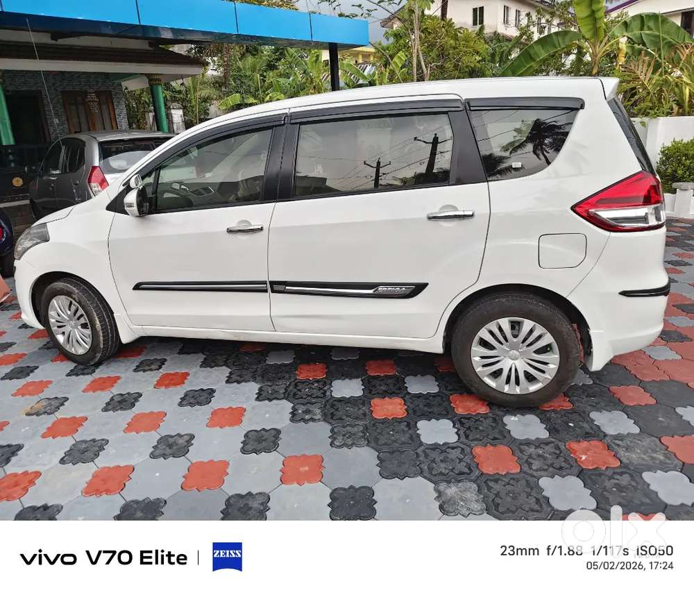 Maruti Suzuki Ertiga 2013 Diesel 160000 Km Driven