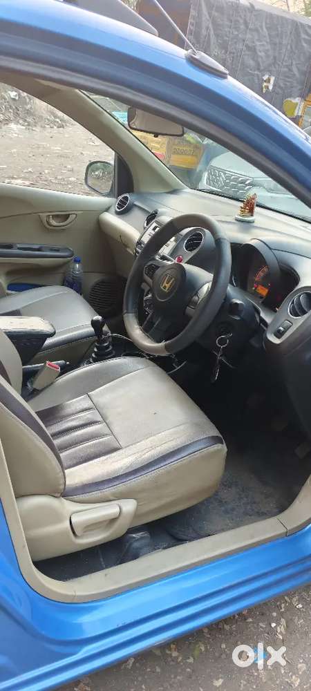 Honda Brio  2013
