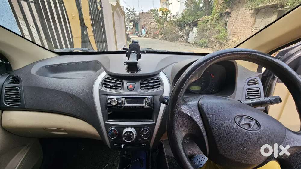 First Party फ़रवरी 2027 तक बीमा है, Ac, Power String, Power Window